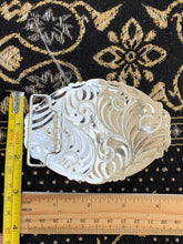 Cargar imagen en el visor de la galería, B53- St.Jude Silver