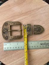 Load image into Gallery viewer, Buckle- 3p7 Bronze Brass or Chrome Silver Fits 1.5''-Bull Rider