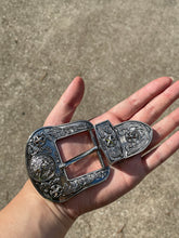 Load image into Gallery viewer, Buckle- 3p7 Bronze Brass or Chrome Silver Fits 1.5''-Bull Rider