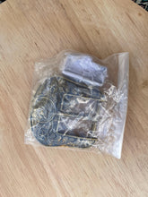 Load image into Gallery viewer, Buckle- 3p7 Bronze Brass or Chrome Silver Fits 1.5''-Horse