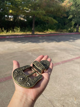 Load image into Gallery viewer, Buckle- 3p7 Bronze Brass or Chrome Silver Fits 1.5''-Horse