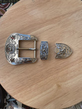 Load image into Gallery viewer, Buckle- 3p7 Bronze Brass or Chrome Silver Fits 1.5''-Horse