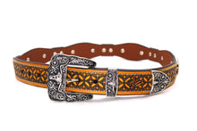 Cargar imagen en el visor de la galería, Concho Belt- #8030-8035 Silver Western Concho Belt
