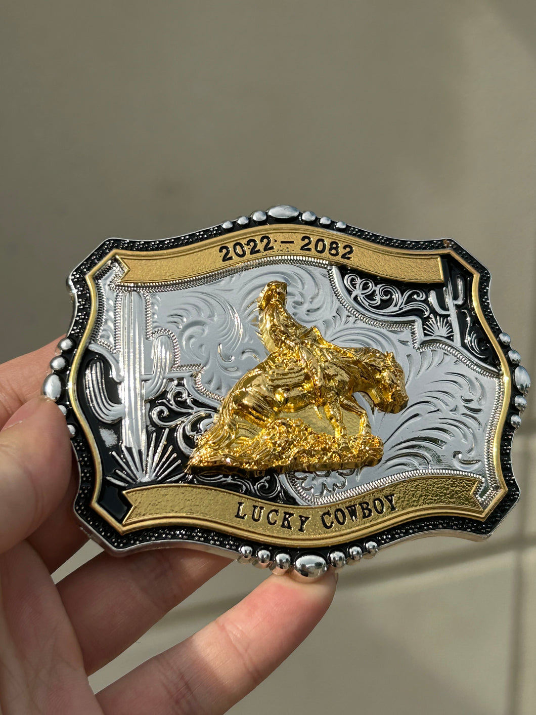 B55- Horse Rider Gold & Silver