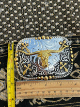 Load image into Gallery viewer, B54- Longhorn Gold&amp;Silver
