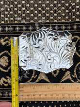 Cargar imagen en el visor de la galería, B55- Roosters Silver
